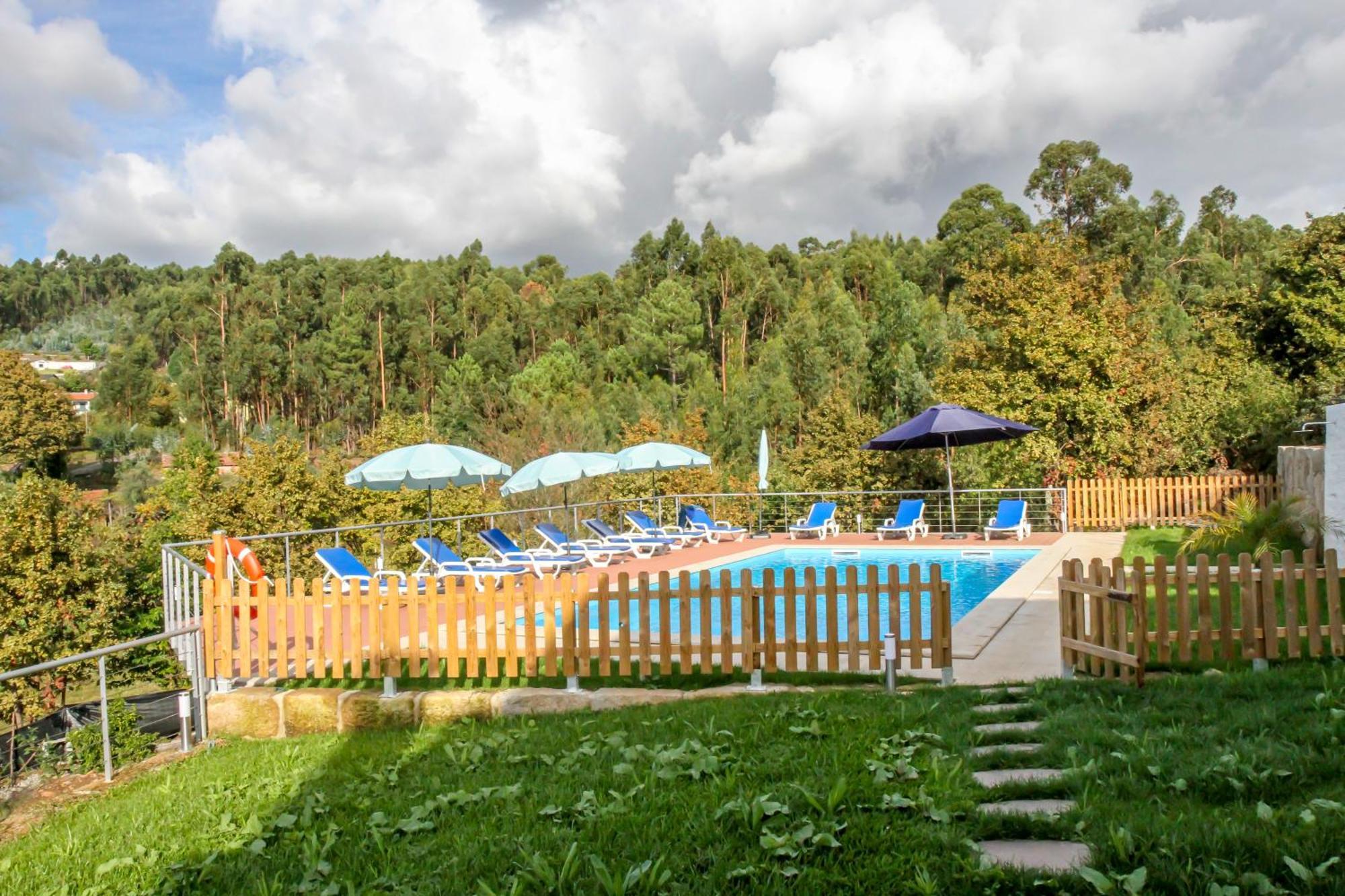 Martins House Quartos Arouca Bagian luar foto