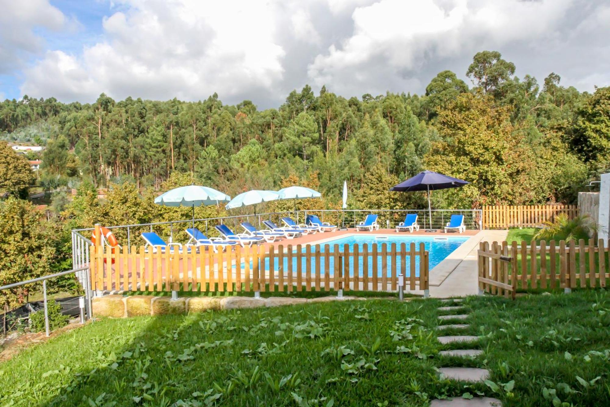 Martins House Quartos Arouca Bagian luar foto