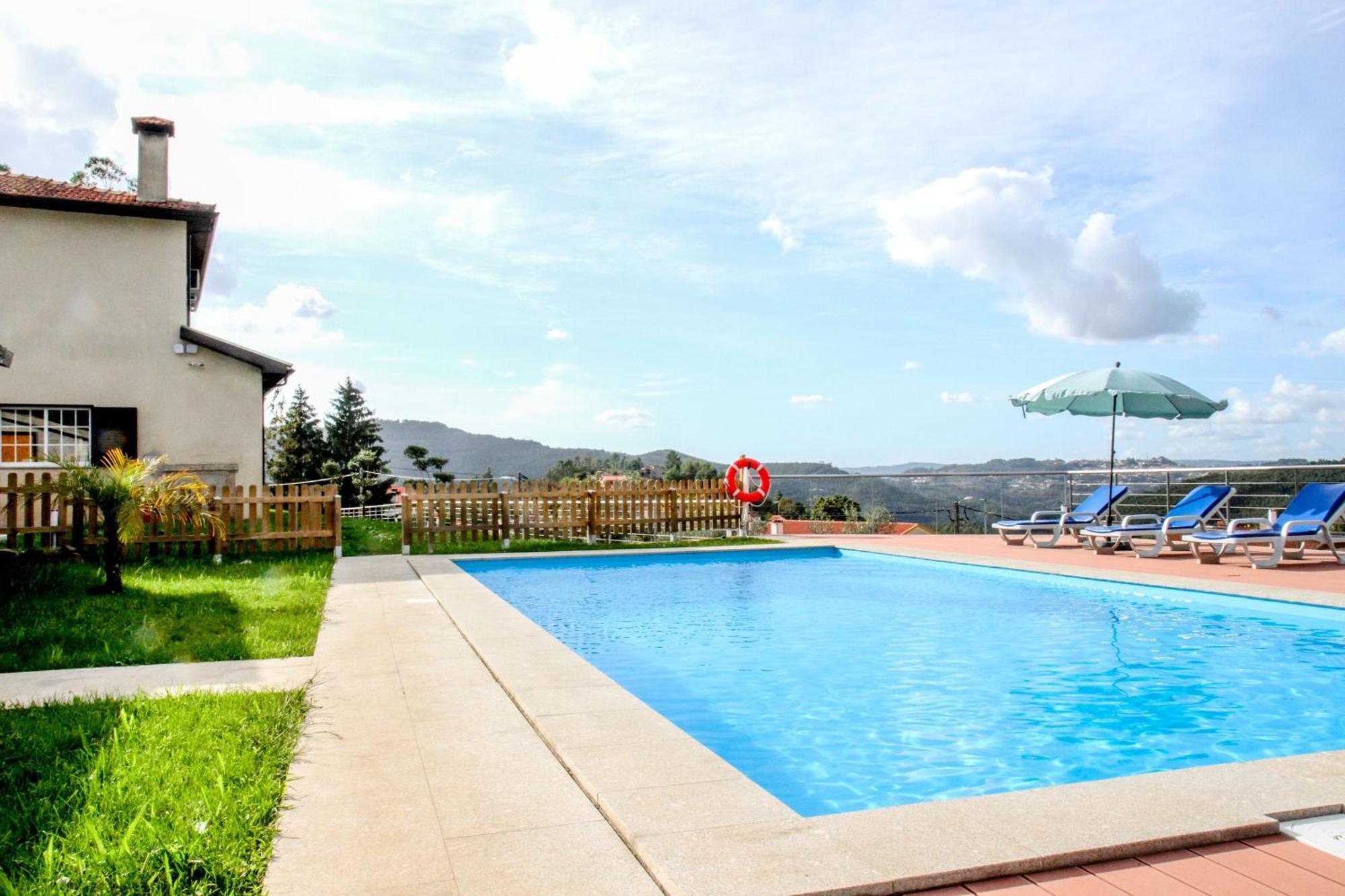 Martins House Quartos Arouca Bagian luar foto